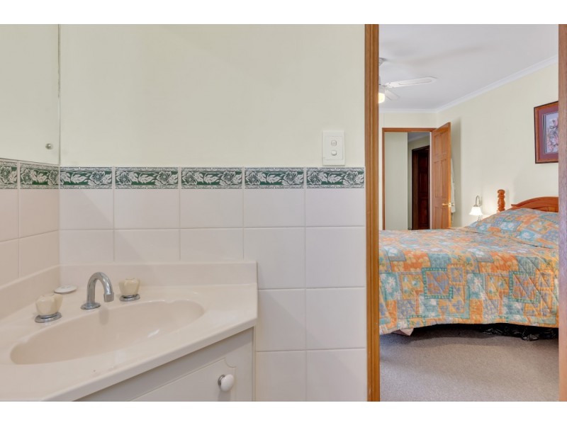 276 Aldinga Beach Road, Aldinga Beach SA 5173