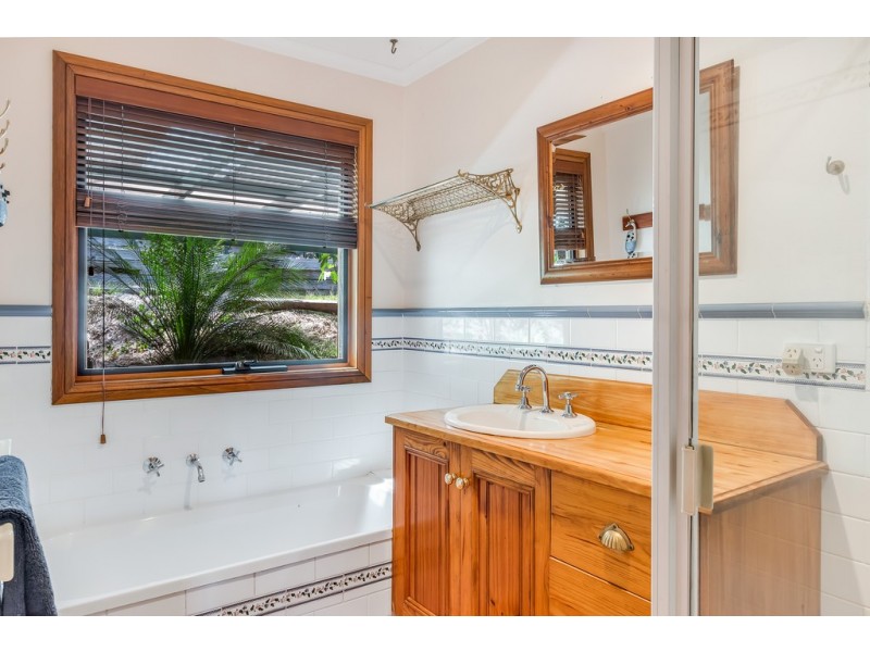 9 Walsh Court, Coromandel Valley SA 5051