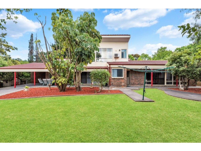 27 Klippel Avenue, Trott Park SA 5158