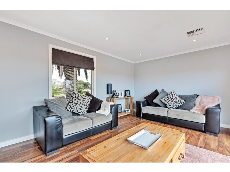 11 Constellation Street, Hallett Cove SA 5158