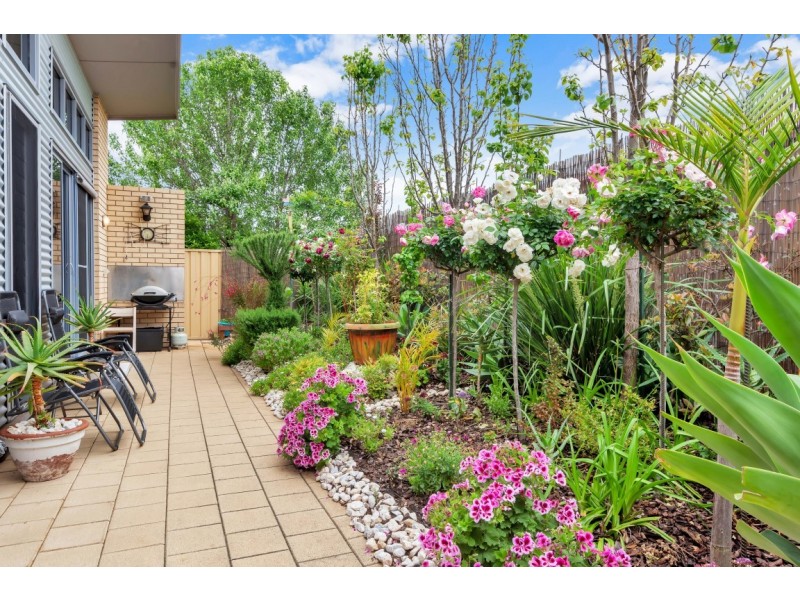 20 Flag Street, Seaford Meadows SA 5169