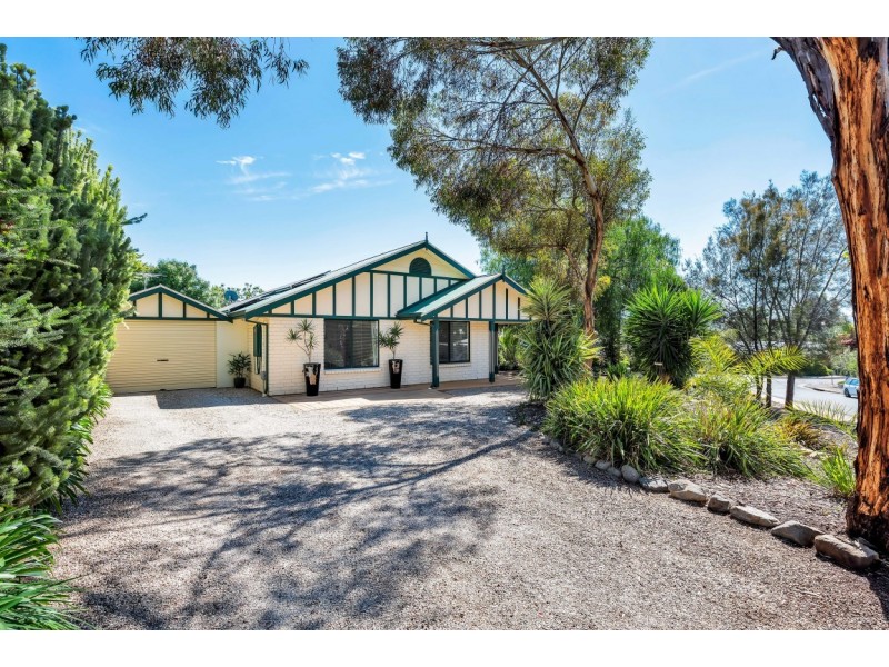 73 Valley View Drive, Mclaren Vale SA 5171