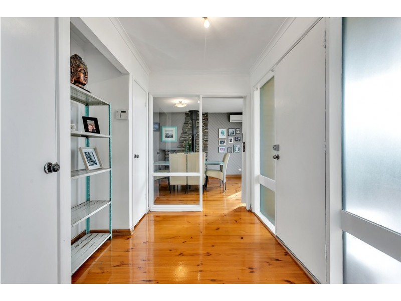 27 Chynoweth Avenue, Hackham SA 5163