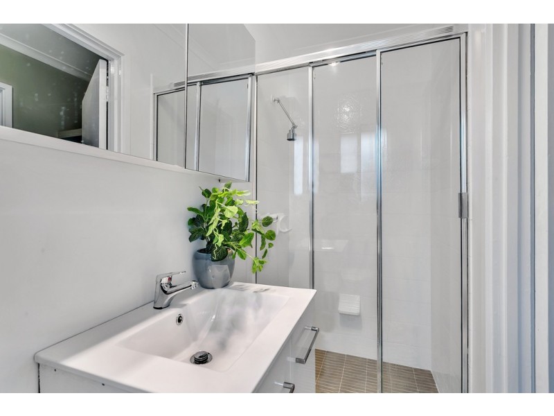 27 Chynoweth Avenue, Hackham SA 5163