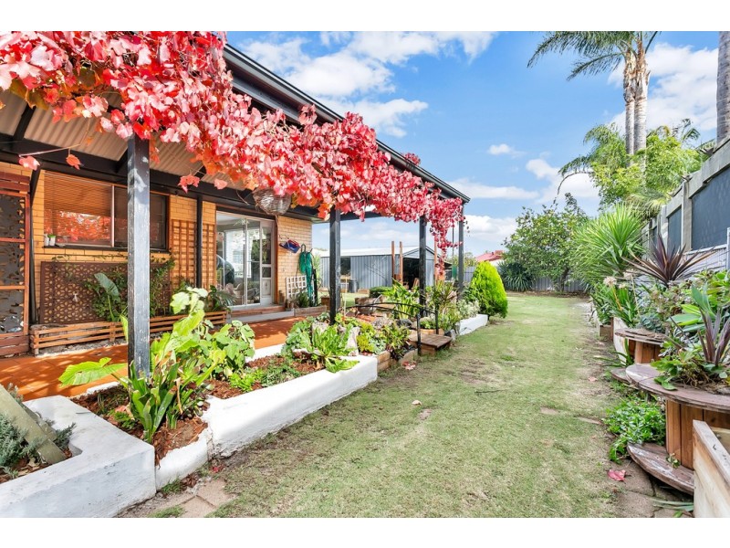 27 Chynoweth Avenue, Hackham SA 5163