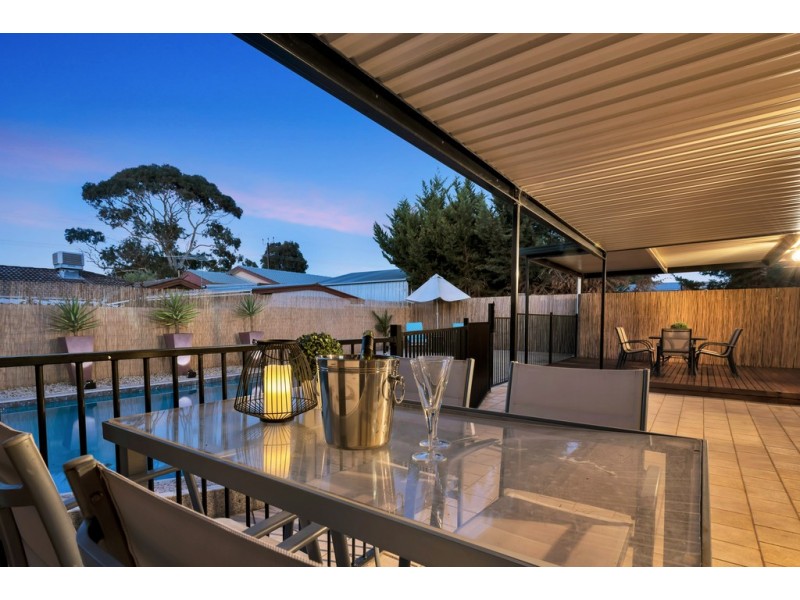 21 Kenihans Road, Happy Valley SA 5159