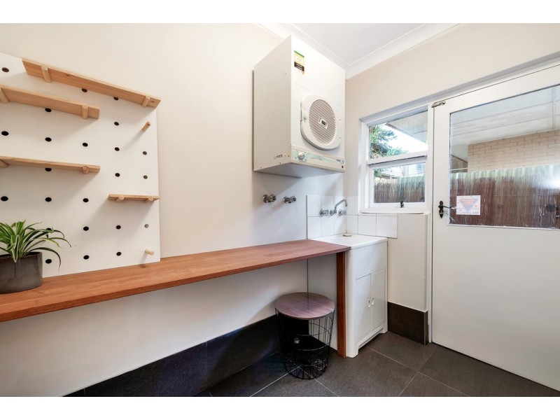 21 Kenihans Road, Happy Valley SA 5159