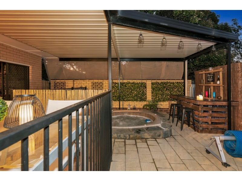 21 Kenihans Road, Happy Valley SA 5159