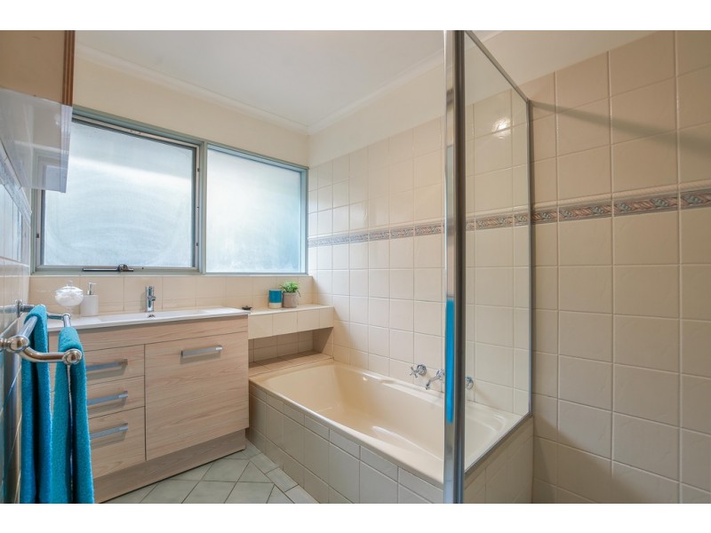 15 Waterview Crescent, O’halloran Hill SA 5158