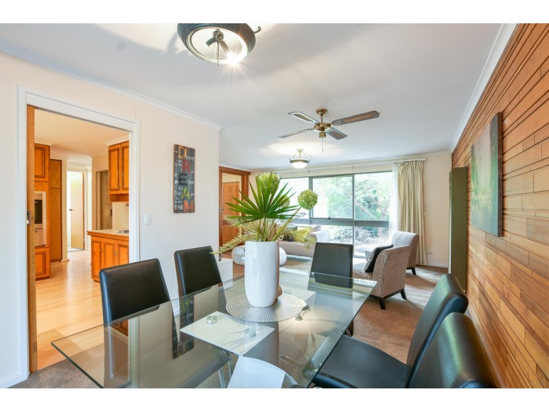 15 Waterview Crescent, O’halloran Hill SA 5158