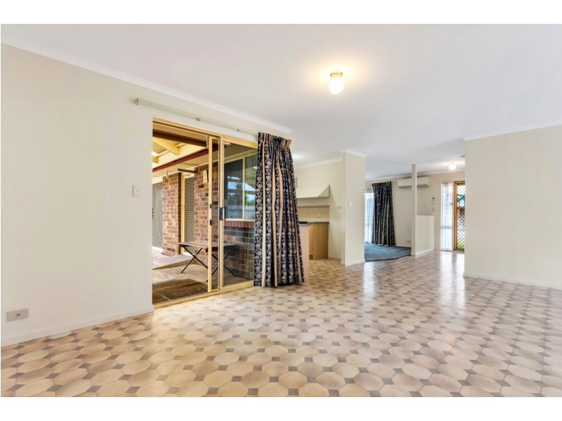 1 Kimber Street, Aldinga Beach SA 5173