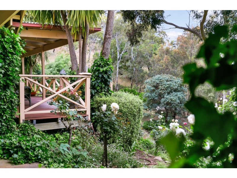 77 Turners Gully Road, Clarendon SA 5157