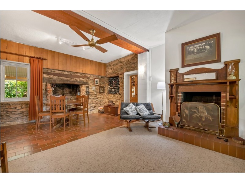 77 Turners Gully Road, Clarendon SA 5157