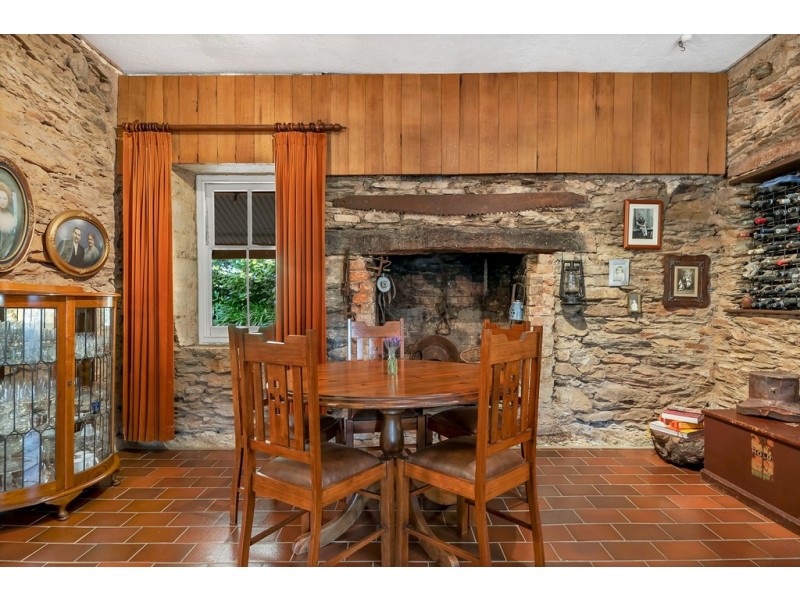 77 Turners Gully Road, Clarendon SA 5157