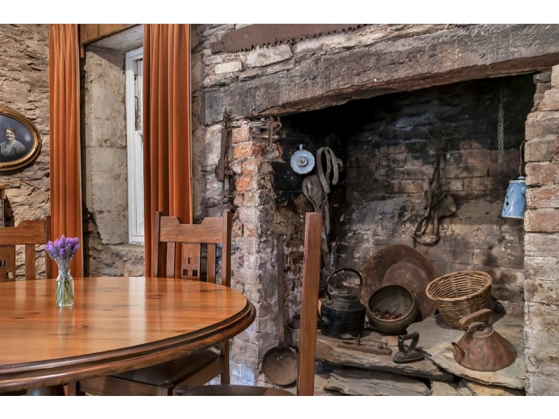 77 Turners Gully Road, Clarendon SA 5157