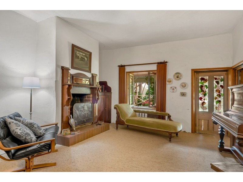 77 Turners Gully Road, Clarendon SA 5157