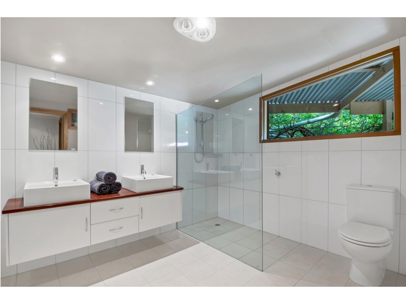 77 Turners Gully Road, Clarendon SA 5157