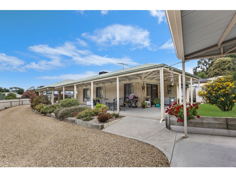 25 Ekers Court, Mount Compass SA 5210