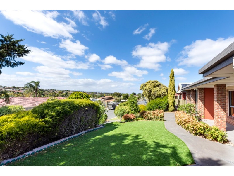 21 Quinvale Road, Hallett Cove SA 5158