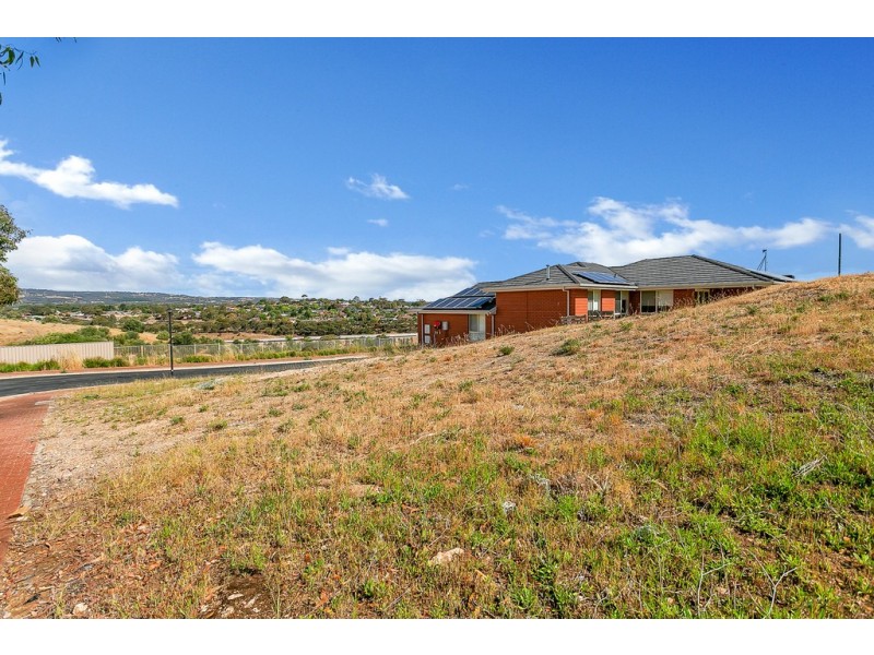 25 Locomotive Drive, Sheidow Park SA 5158