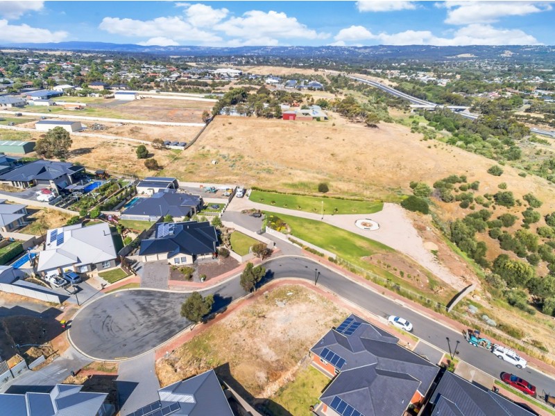 25 Locomotive Drive, Sheidow Park SA 5158