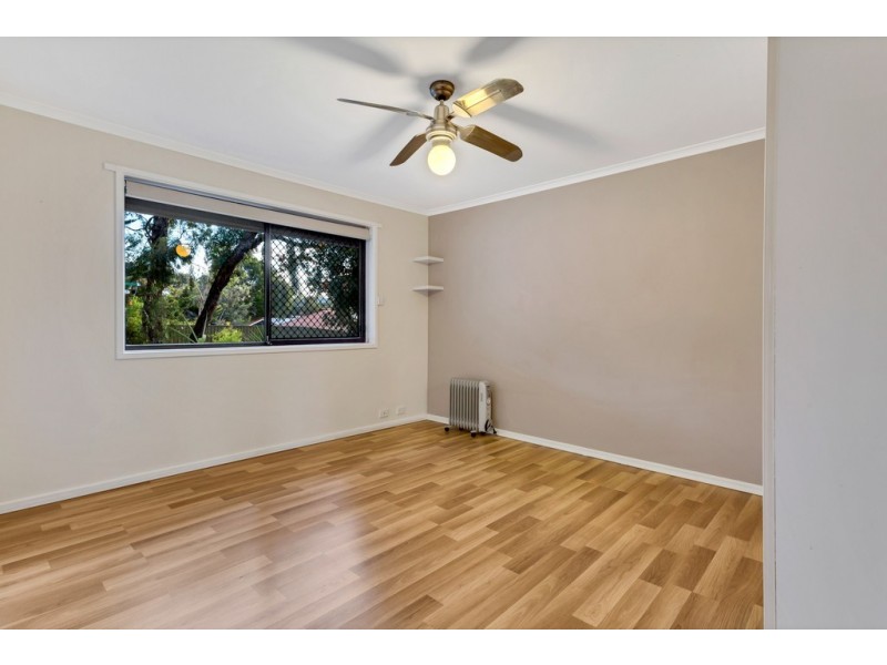 8 Lusitano Court, Woodcroft SA 5162