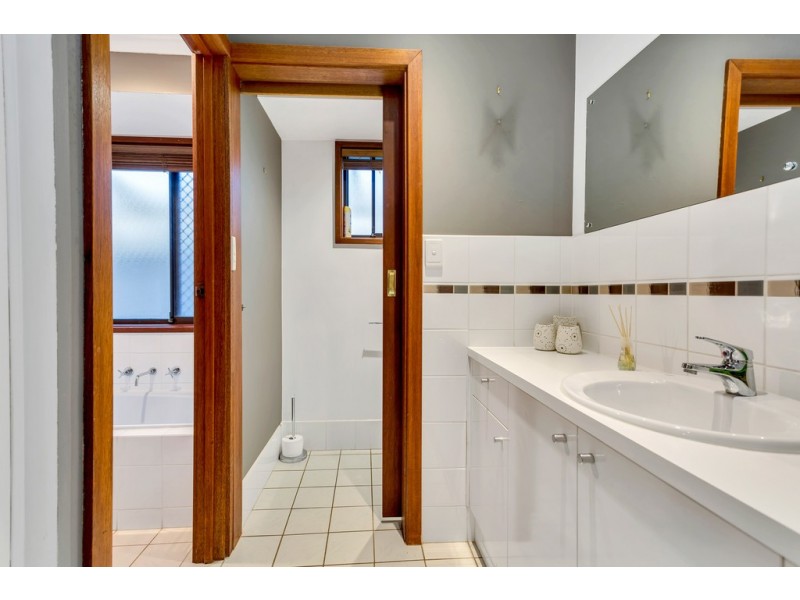 8 Lusitano Court, Woodcroft SA 5162