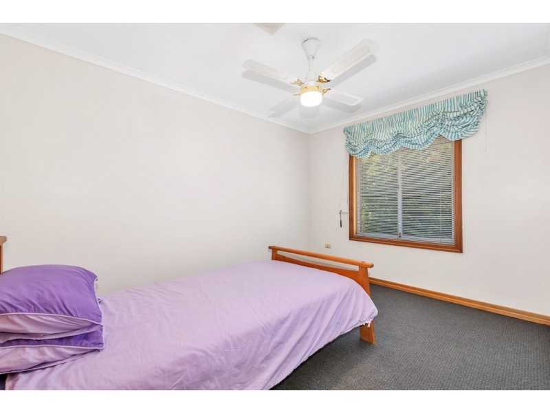 13 Knightsbridge Court, Happy Valley SA 5159