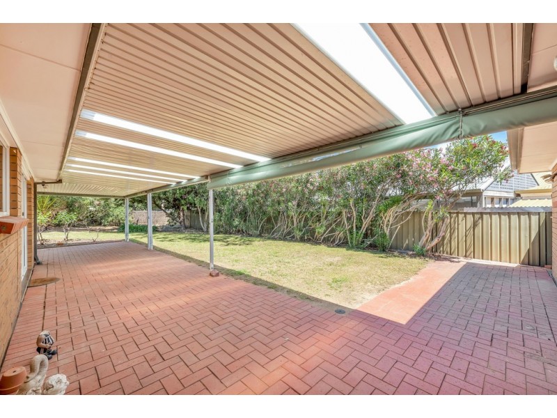 13 Knightsbridge Court, Happy Valley SA 5159