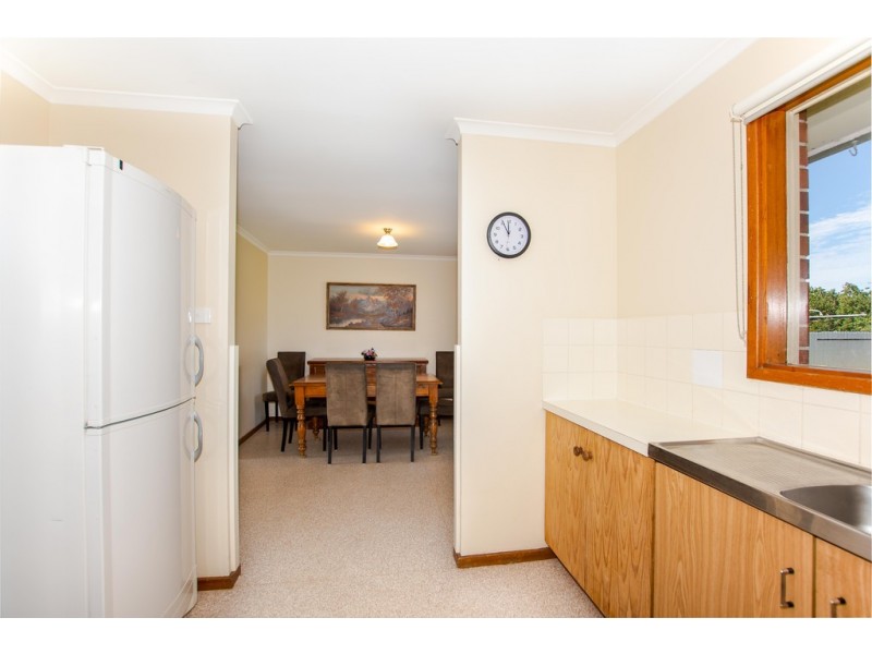 19 Wangara Aveune, Morphett Vale SA 5162
