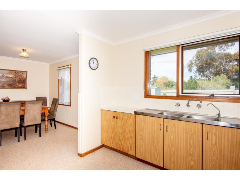 19 Wangara Aveune, Morphett Vale SA 5162