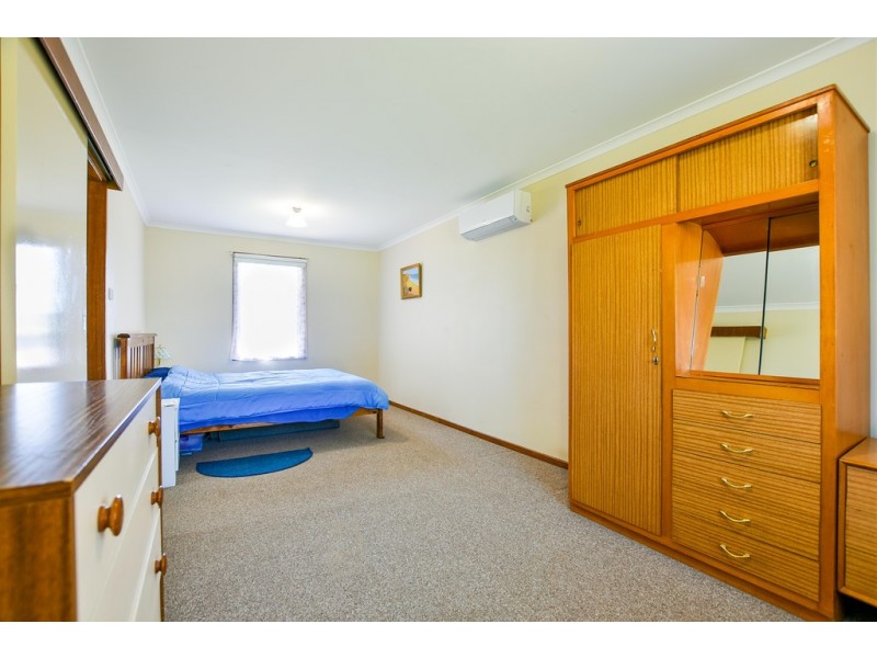 19 Wangara Aveune, Morphett Vale SA 5162