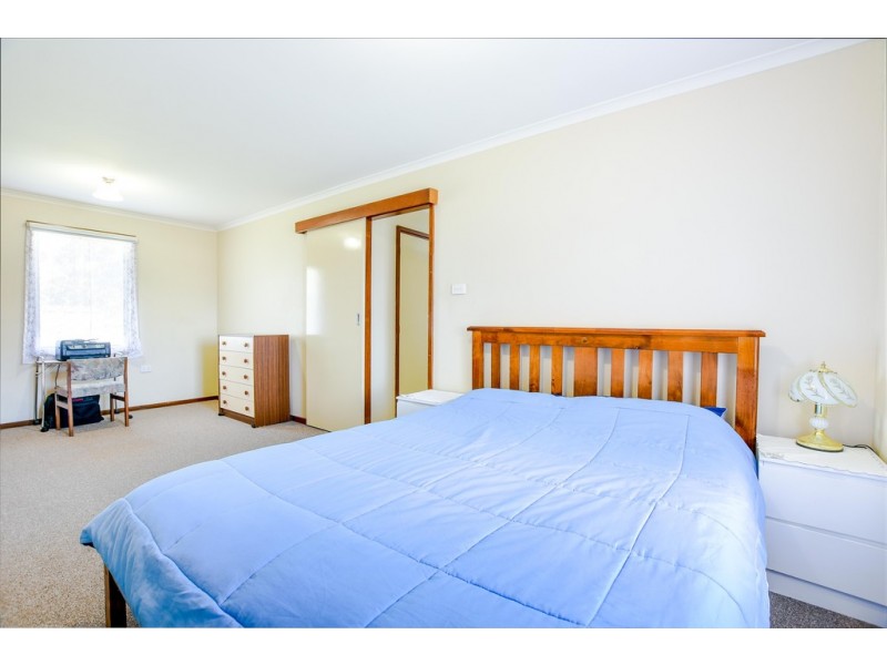 19 Wangara Aveune, Morphett Vale SA 5162