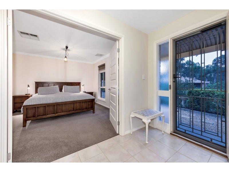 26 Singer Drive, Happy Valley SA 5159