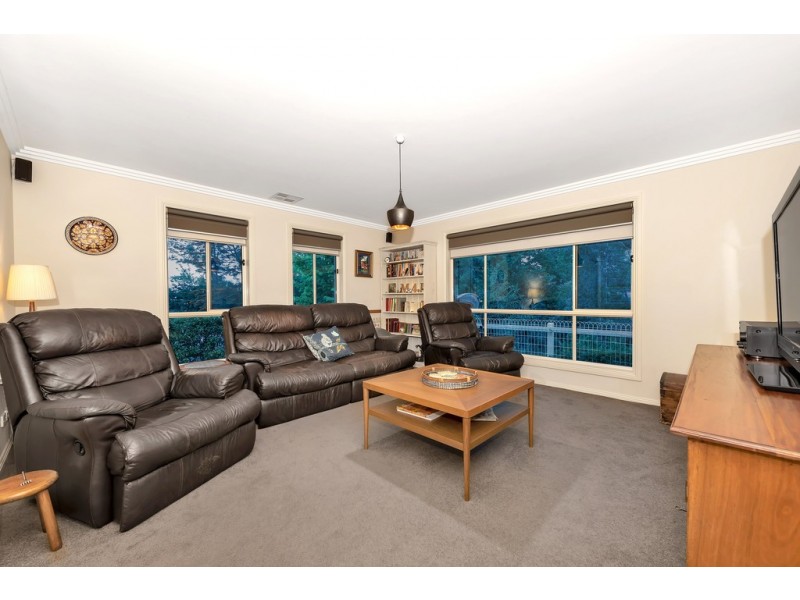 26 Singer Drive, Happy Valley SA 5159