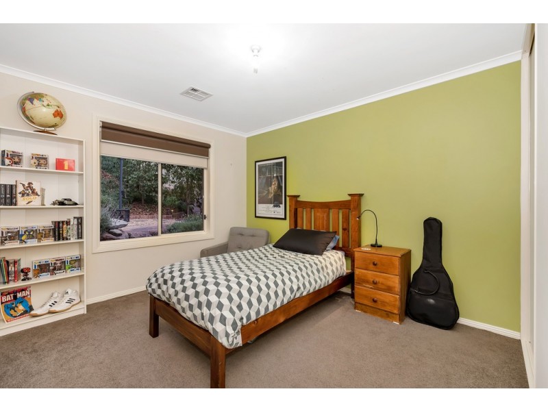 26 Singer Drive, Happy Valley SA 5159