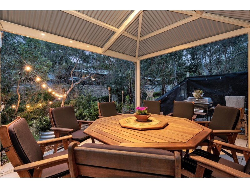 26 Singer Drive, Happy Valley SA 5159