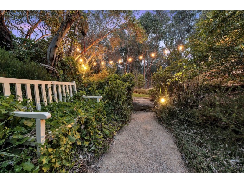 26 Singer Drive, Happy Valley SA 5159