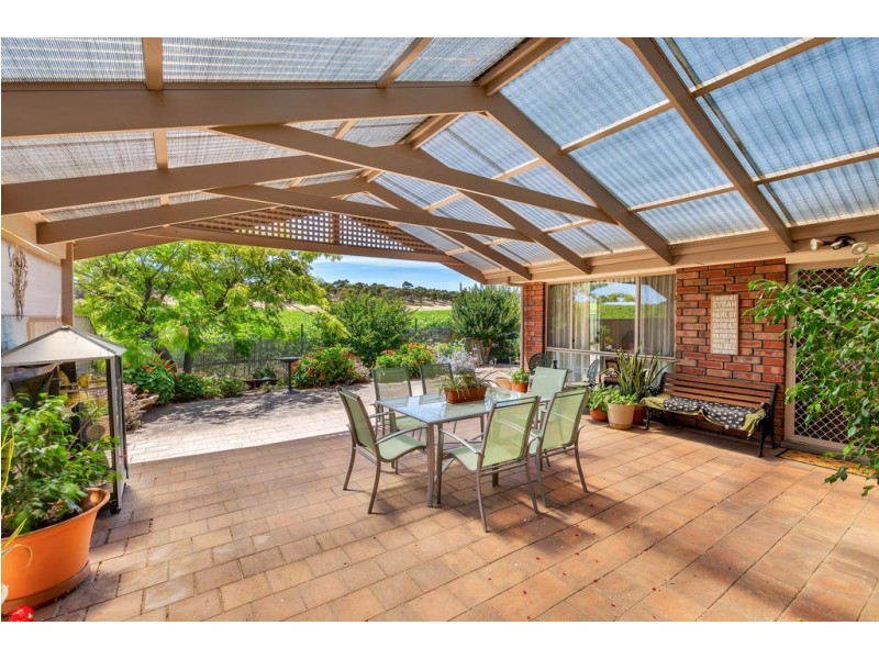 24 Sampson Crescent, Old Reynella SA 5161