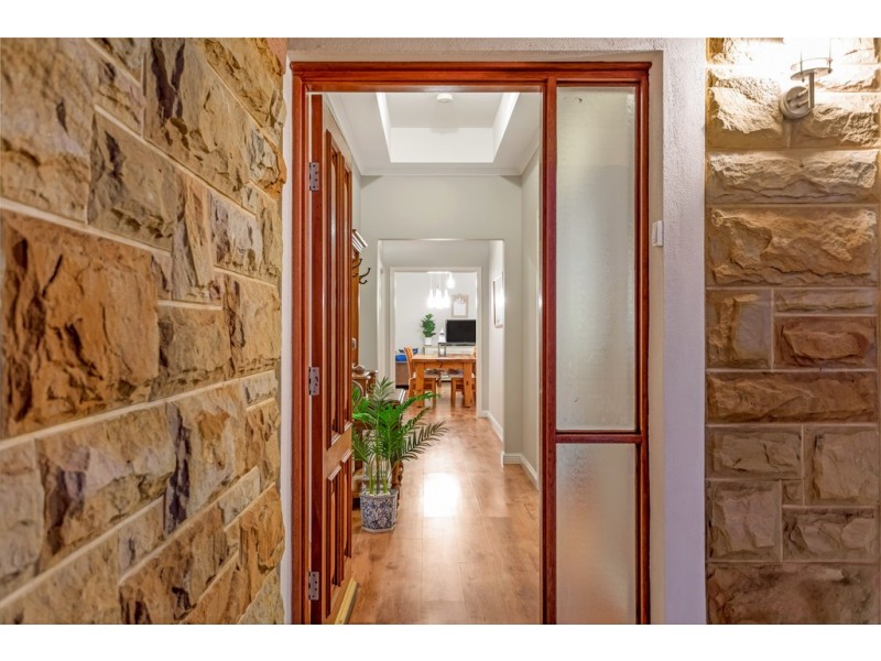 15 Daintree Drive, Seaford Rise SA 5169