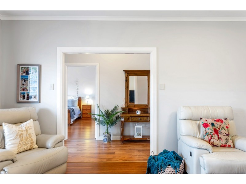 15 Daintree Drive, Seaford Rise SA 5169