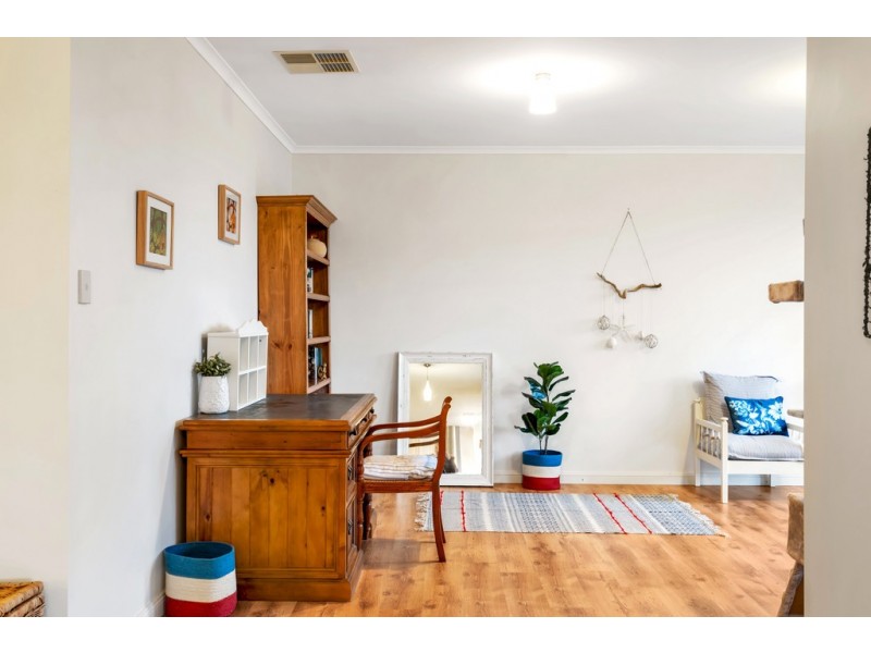 15 Daintree Drive, Seaford Rise SA 5169