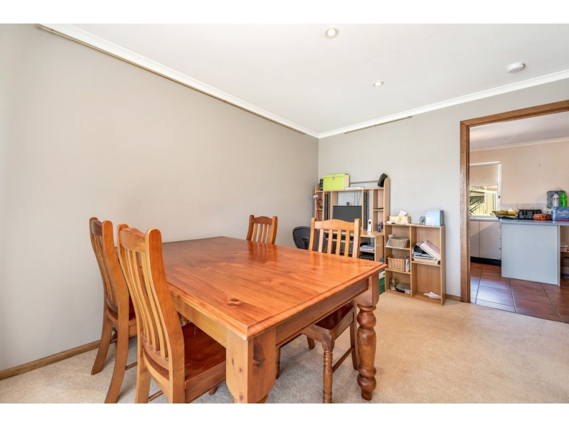 5 Sunvalley Road, O’halloran Hill SA 5158