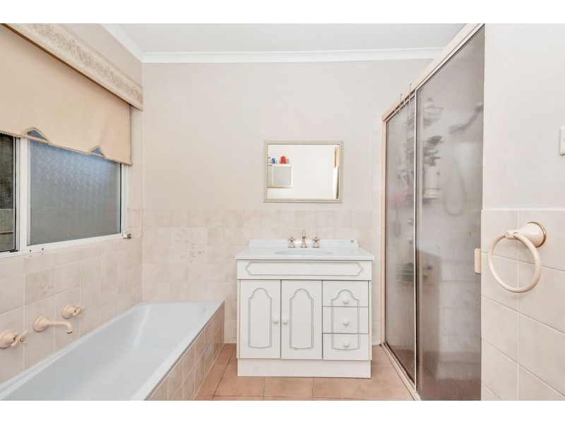 5 Sunvalley Road, O’halloran Hill SA 5158