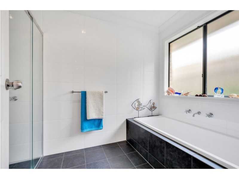2 Light Place, Mount Compass SA 5210
