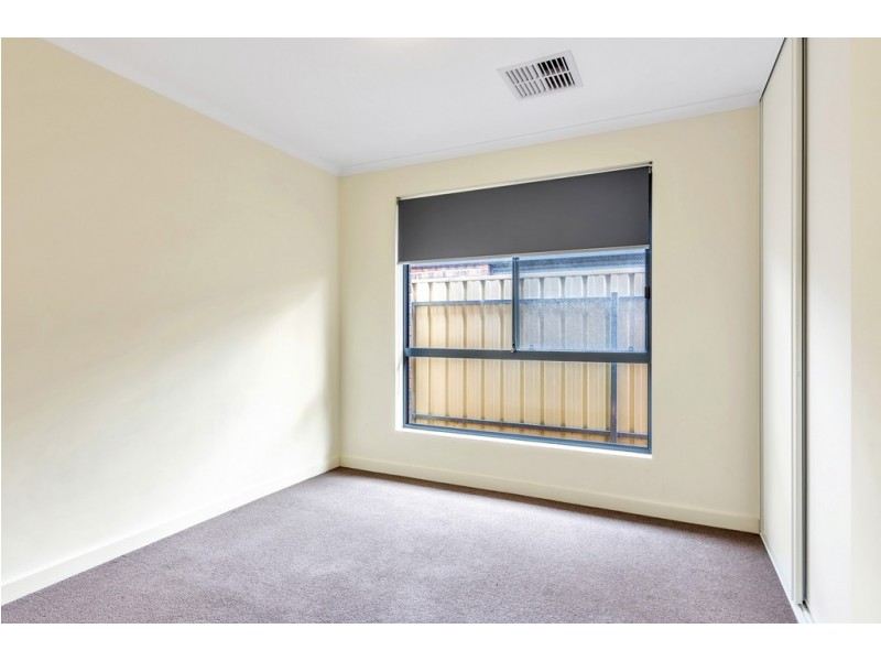 1 Henty Street, Seacombe Gardens SA 5047