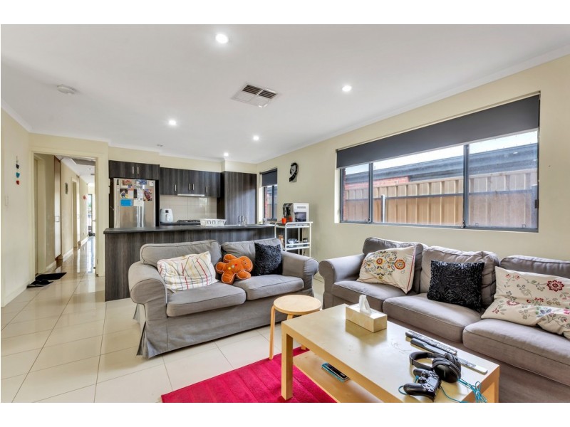 1 Henty Street, Seacombe Gardens SA 5047