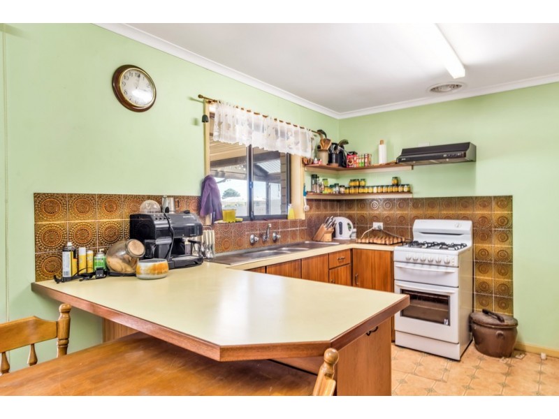 16 Baden Terrace, O’sullivan Beach SA 5166