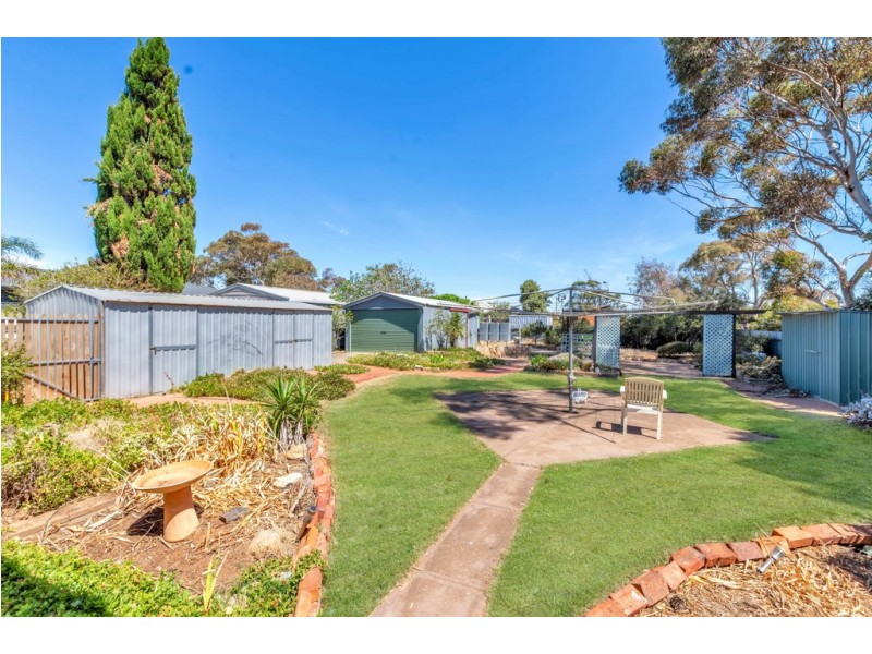 16 Baden Terrace, O’sullivan Beach SA 5166