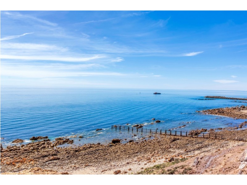 16 Baden Terrace, O’sullivan Beach SA 5166